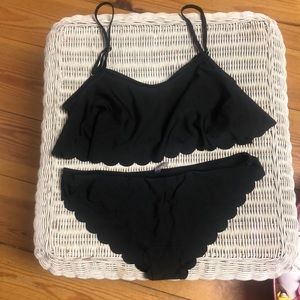 Black scalloped bikini